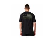 631291660815007-190645907410-si-oakley-flag-tee-blackout-alternate-028.jpg